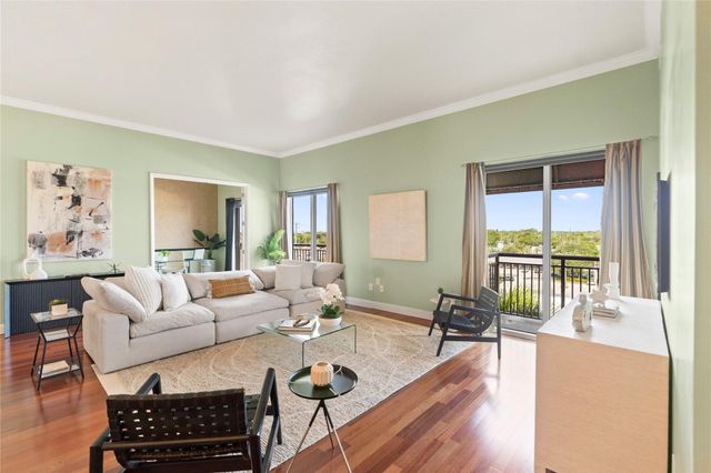2617 NE 14th Ave 505, Wilton Manors, FL 33334