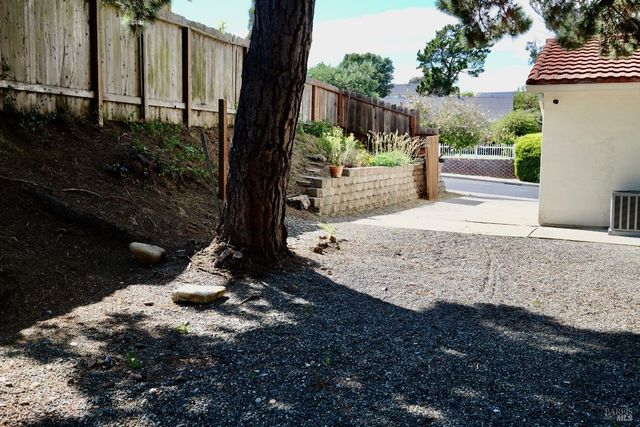 148 Chelsea Hls, Benicia, CA 94510