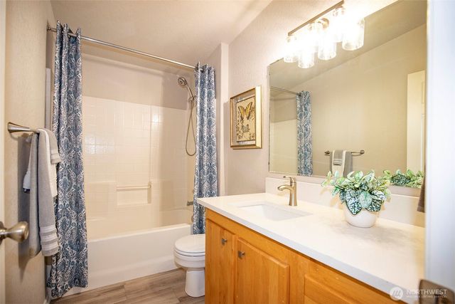 15221 342nd Avenue NE, Duvall, WA 98019