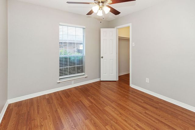 6009 Kenilworth Drive, Arlington, TX 76001