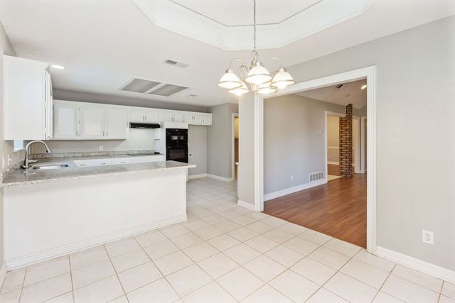 6009 Kenilworth Drive, Arlington, TX 76001