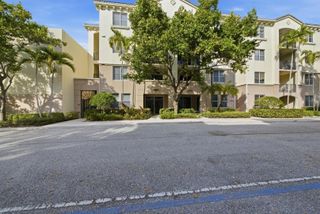 4 Renaissance Way 110, Boynton Beach, FL 33426