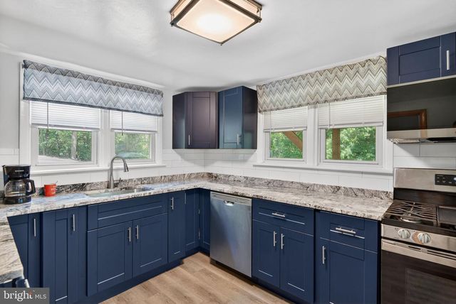 140 MURPHYS HOLLOW LN, Wrightsville, PA 17368