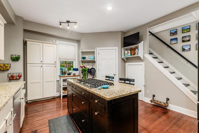 885 S Front Street, Columbus, OH 43206