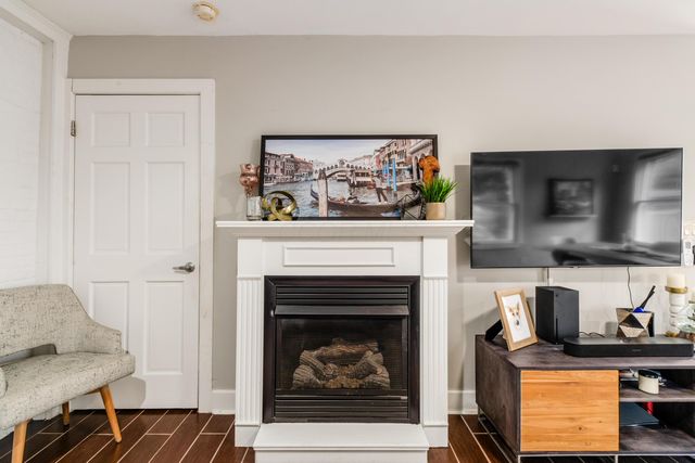 885 S Front Street, Columbus, OH 43206