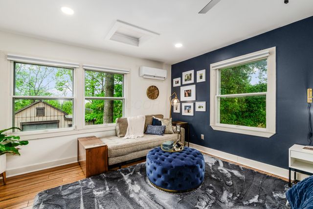 885 S Front Street, Columbus, OH 43206