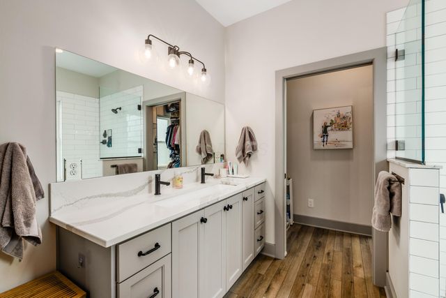 885 S Front Street, Columbus, OH 43206