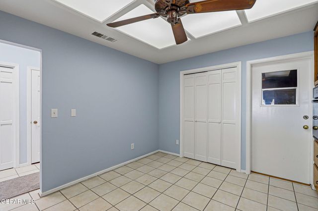 125 SUNDANCE Court, Santa Teresa, NM 88008