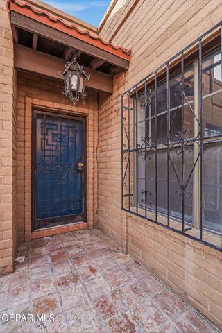 125 SUNDANCE Court, Santa Teresa, NM 88008