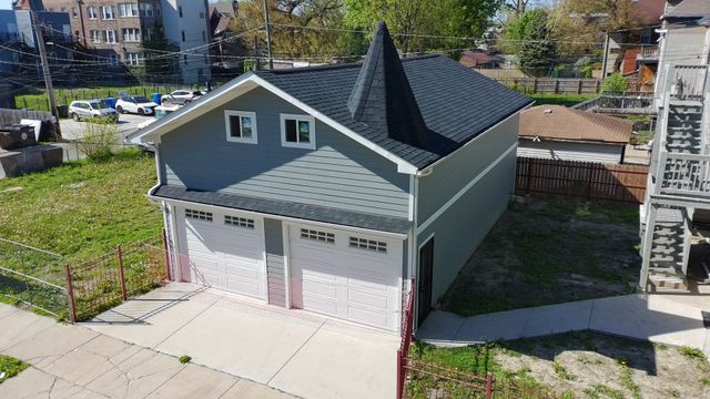 600 N Pine Avenue, Chicago, IL 60644