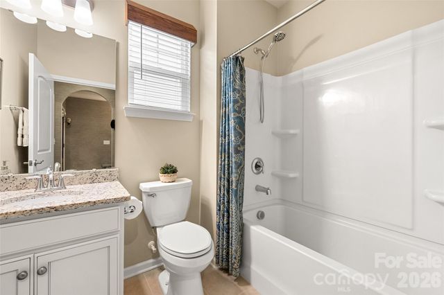 232 Picasso Trail, Mount Holly, NC 28120