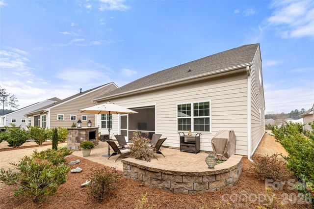 232 Picasso Trail, Mount Holly, NC 28120