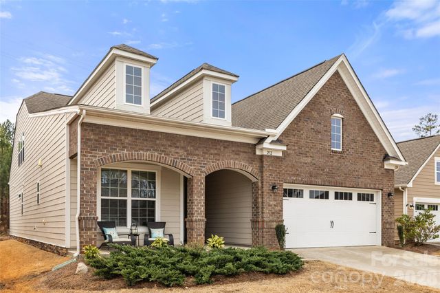 232 Picasso Trail, Mount Holly, NC 28120