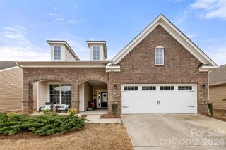 232 Picasso Trail, Mount Holly, NC 28120