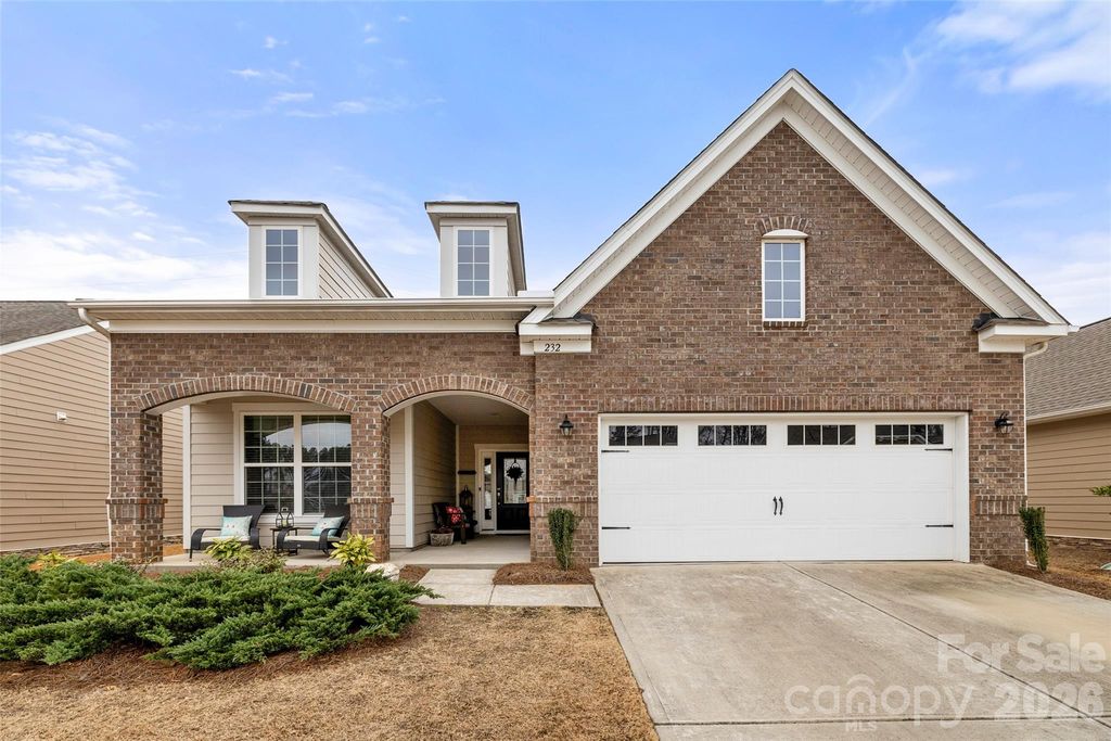 232 Picasso Trail, Mount Holly, NC 28120