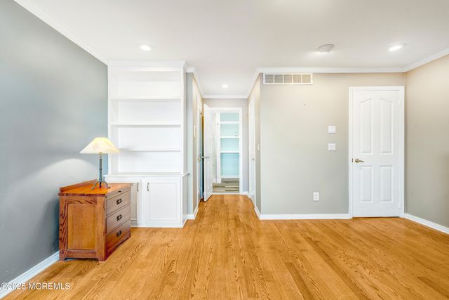 302 Spinnakers Cove, Toms River, NJ 08753