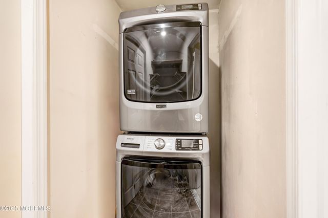 302 Spinnakers Cove, Toms River, NJ 08753