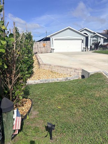 462 SE Cork Road, Port St. Lucie, FL 34984