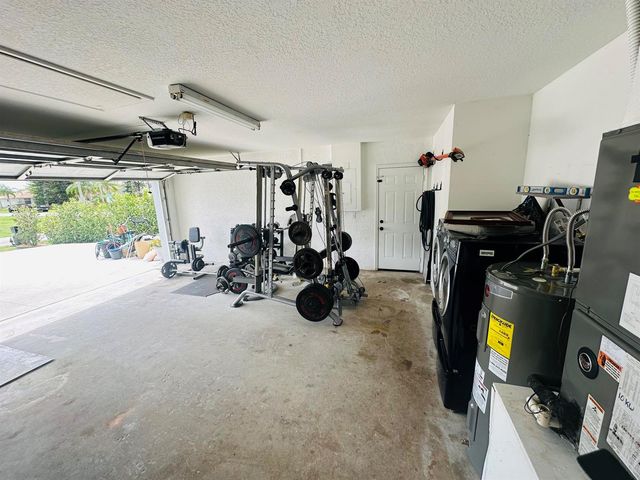 462 SE Cork Road, Port St. Lucie, FL 34984