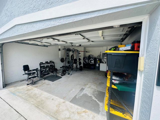 462 SE Cork Road, Port St. Lucie, FL 34984