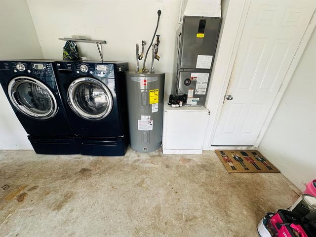 462 SE Cork Road, Port St. Lucie, FL 34984