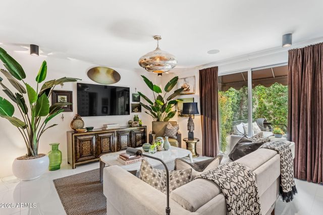 7242 E JOSHUA TREE Lane, Scottsdale, AZ 85250