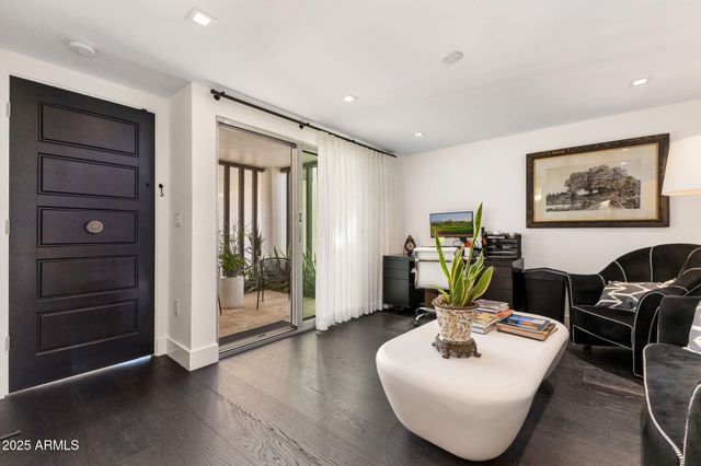 7242 E JOSHUA TREE Lane, Scottsdale, AZ 85250