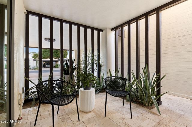 7242 E JOSHUA TREE Lane, Scottsdale, AZ 85250