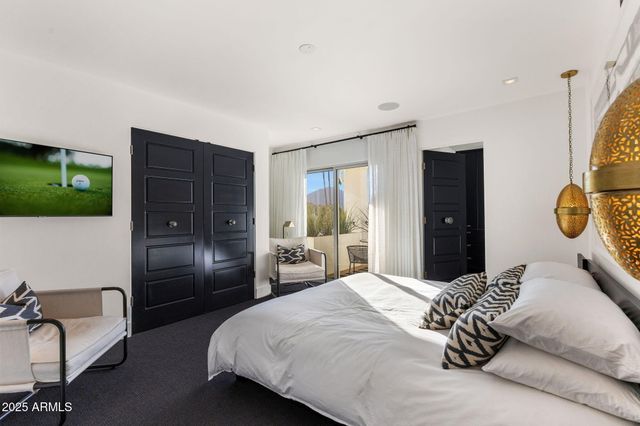 7242 E JOSHUA TREE Lane, Scottsdale, AZ 85250