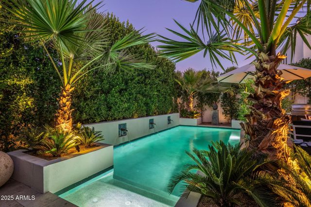 7242 E JOSHUA TREE Lane, Scottsdale, AZ 85250