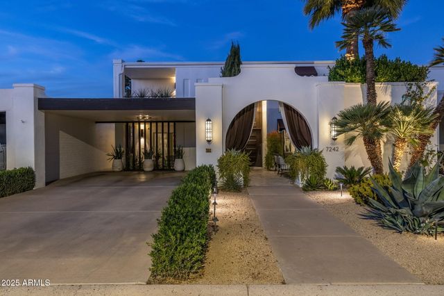 7242 E JOSHUA TREE Lane, Scottsdale, AZ 85250