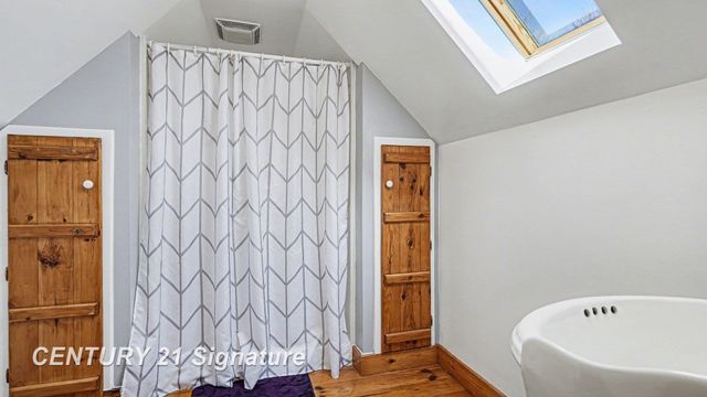 200 W Adams Street, Coleman, MI 48618