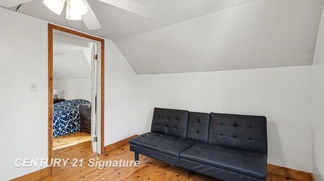 200 W Adams Street, Coleman, MI 48618