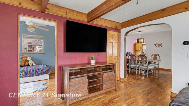 200 W Adams Street, Coleman, MI 48618