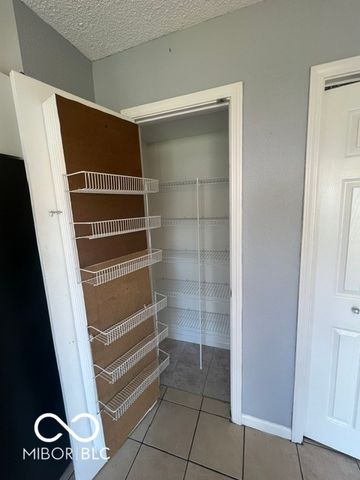 4538 Brookmeadow Drive, Indianapolis, IN 46254