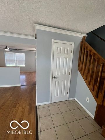 4538 Brookmeadow Drive, Indianapolis, IN 46254