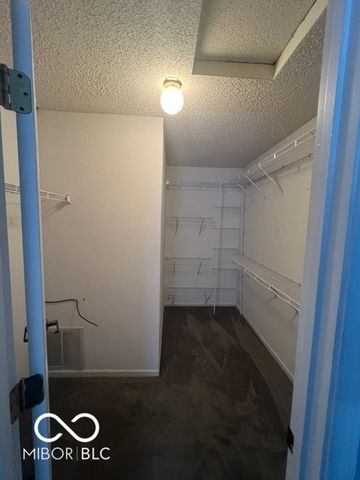 4538 Brookmeadow Drive, Indianapolis, IN 46254