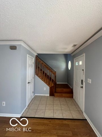 4538 Brookmeadow Drive, Indianapolis, IN 46254