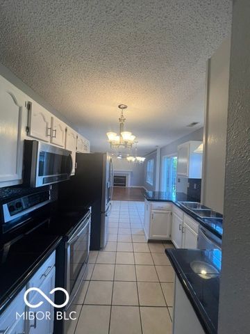 4538 Brookmeadow Drive, Indianapolis, IN 46254