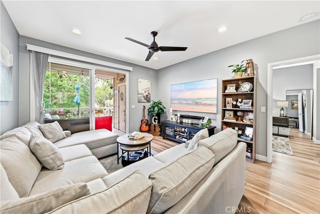 20191 Cape Coral Lane 3-114, Huntington Beach, CA 92646