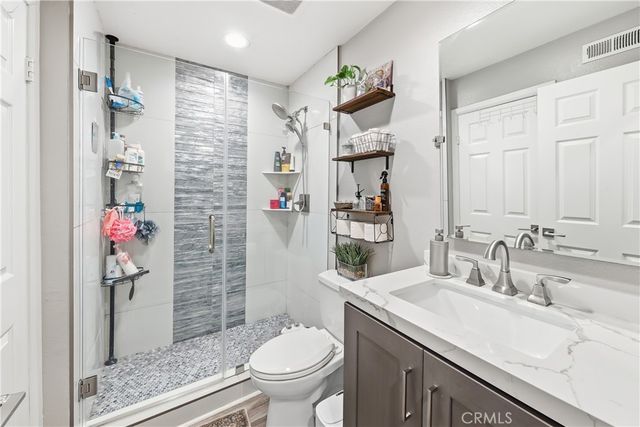 20191 Cape Coral Lane 3-114, Huntington Beach, CA 92646