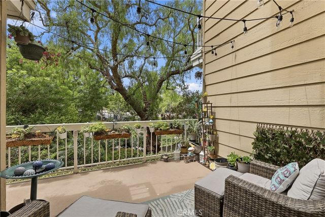 20191 Cape Coral Lane 3-114, Huntington Beach, CA 92646