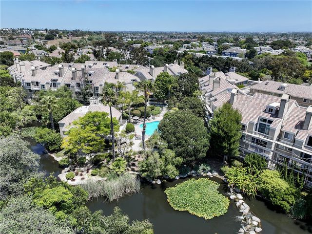20191 Cape Coral Lane 3-114, Huntington Beach, CA 92646