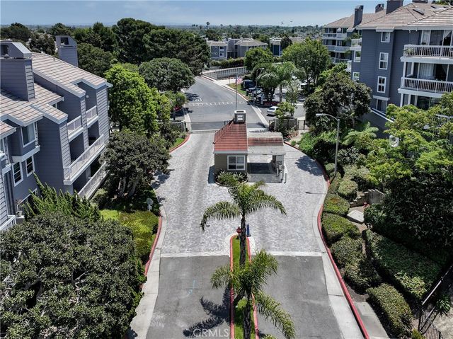 20191 Cape Coral Lane 3-114, Huntington Beach, CA 92646