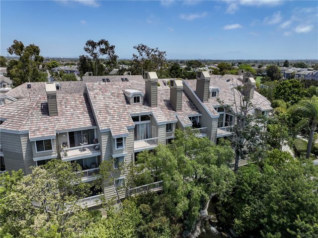 20191 Cape Coral Lane 3-114, Huntington Beach, CA 92646