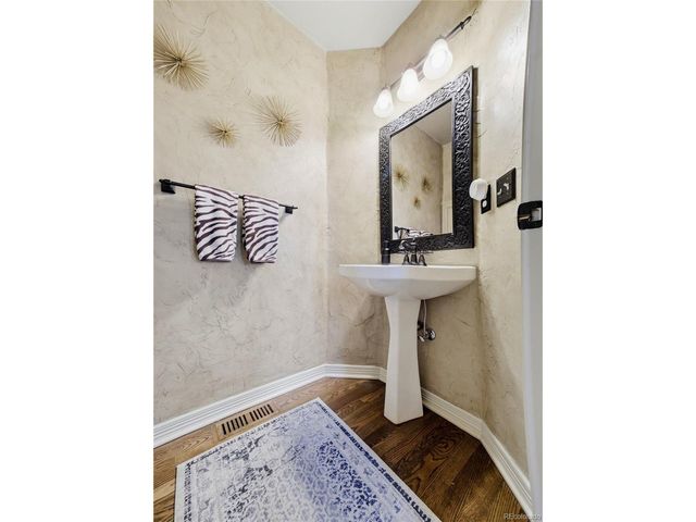 9275 E Aspen Hill Pl, Lone Tree, CO 80124