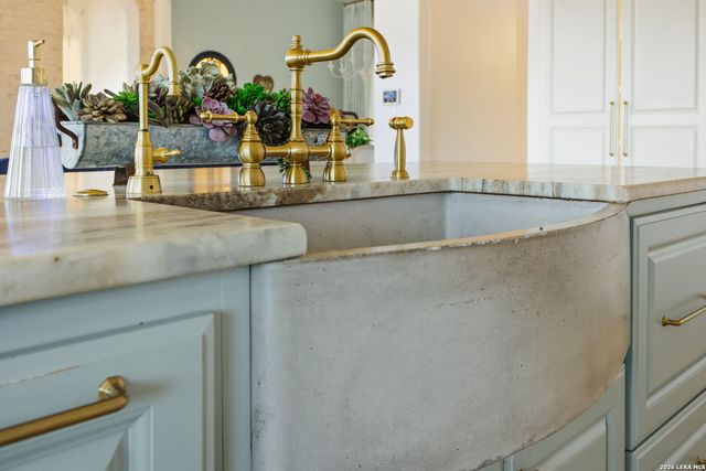 11418 Anaqua Springs, Boerne, TX 78006