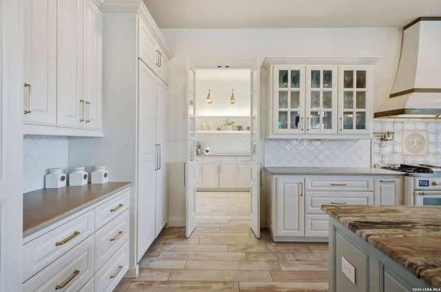 11418 Anaqua Springs, Boerne, TX 78006