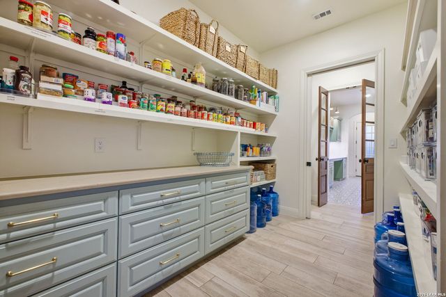 11418 Anaqua Springs, Boerne, TX 78006