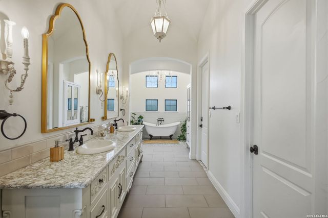 11418 Anaqua Springs, Boerne, TX 78006